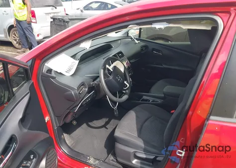 2018 Toyota Prius Two из США, поврежденный, VIN JTDKBRFU5J3589497